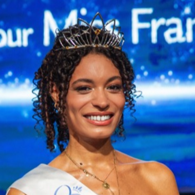 La Corr&eacute;zienne &Eacute;lise Escuriol devient Miss Limousin 2026 