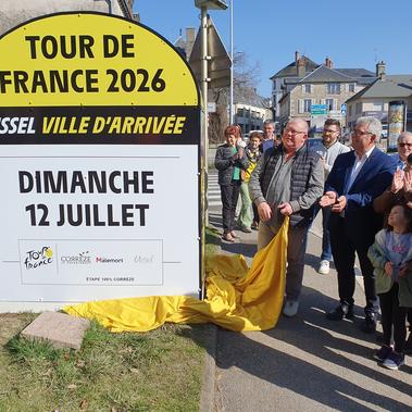 Tour de France 2026 : la borne d&rsquo;arriv&eacute;e se d&eacute;voile &agrave; Ussel 