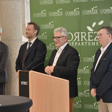 Gilbert Rouhaud, honor&eacute;