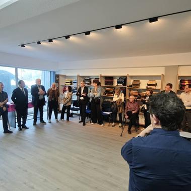 Inauguration du showroom de la Manufacture d'Accord&eacute;ons Maugein 