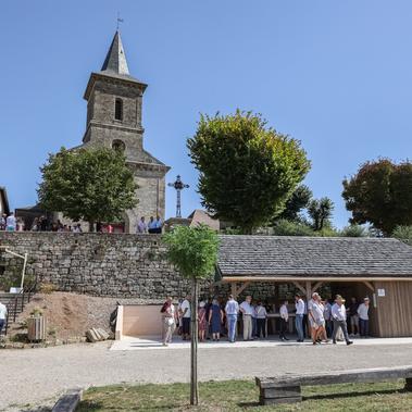 Inauguration de l'espace de loisirs "Angèle et René Giscard" à Queyssac-les-Vignes