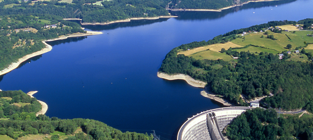 Barrage et Lac de Bort les Orgues, Copyright : Lucien ROULLAND / Corr&egrave;ze Tourisme